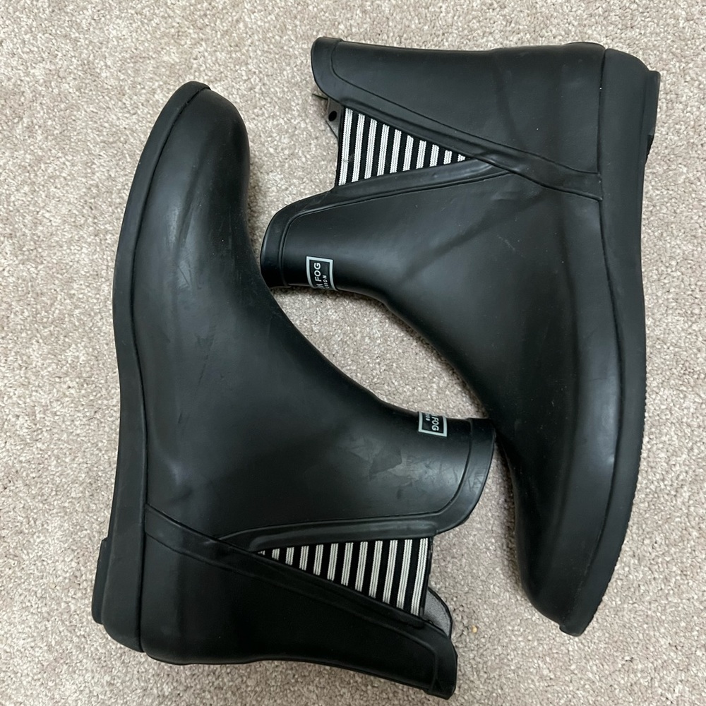 London Fog ankle rain boots NEW size 10